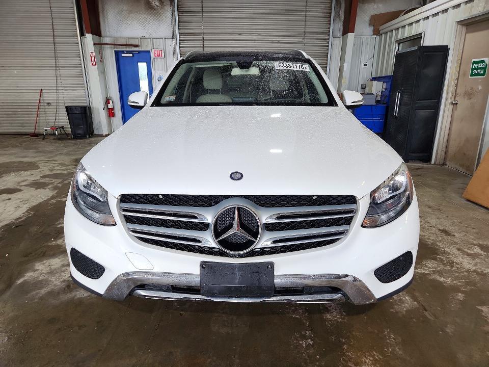 2017 MERCEDES BENZ GLC 300 4MATIC photo 6